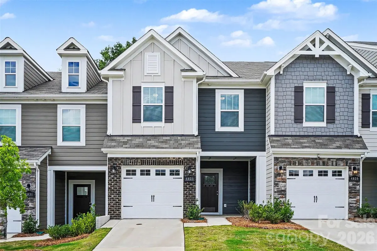 4035 Lawnview DR, Charlotte, NC 28269