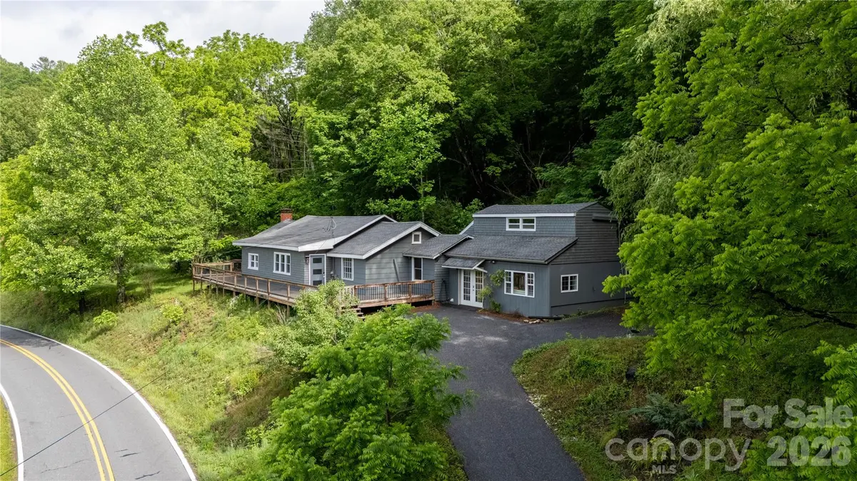 3477 Cane Creek RD, Bakersville, NC 28705