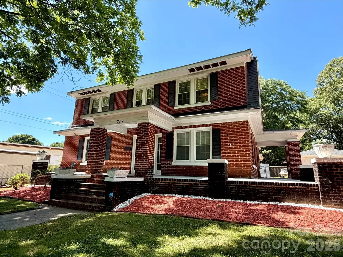 715 E Marion ST, Shelby, NC 28150