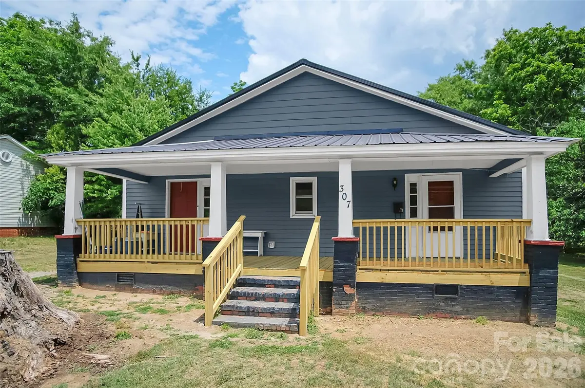 307 S Jacob ST, Cherryville, NC 28021