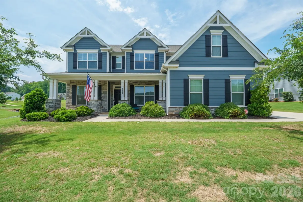 282 Bouchard DR, Waxhaw, NC 28173