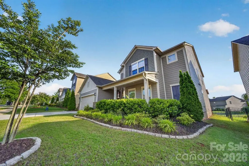 11033 Crane Creek DR, Charlotte, NC 28278