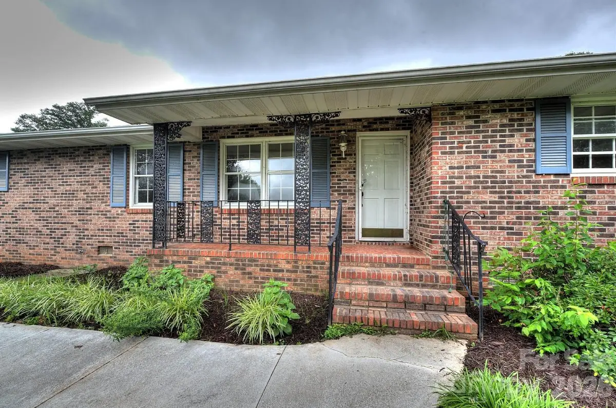 1195 Holly Springs RD, Lyman, SC 29365