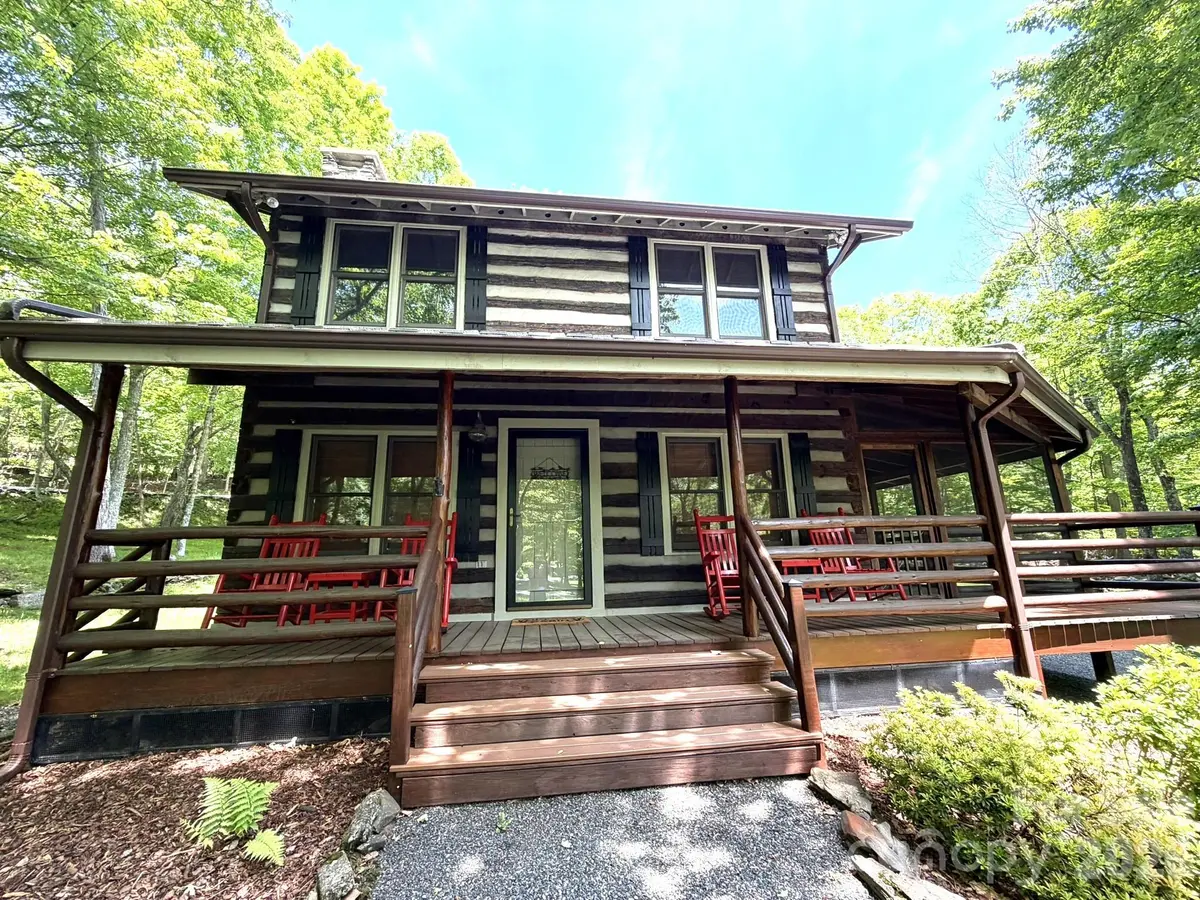 123 Gorge Overlook RD, Todd, NC 28684