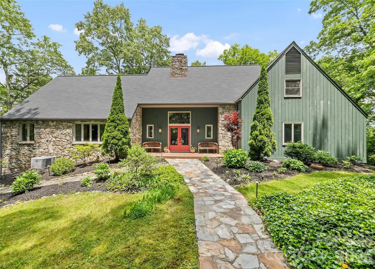 3091 US 441 HWY S, Sylva, NC 28779