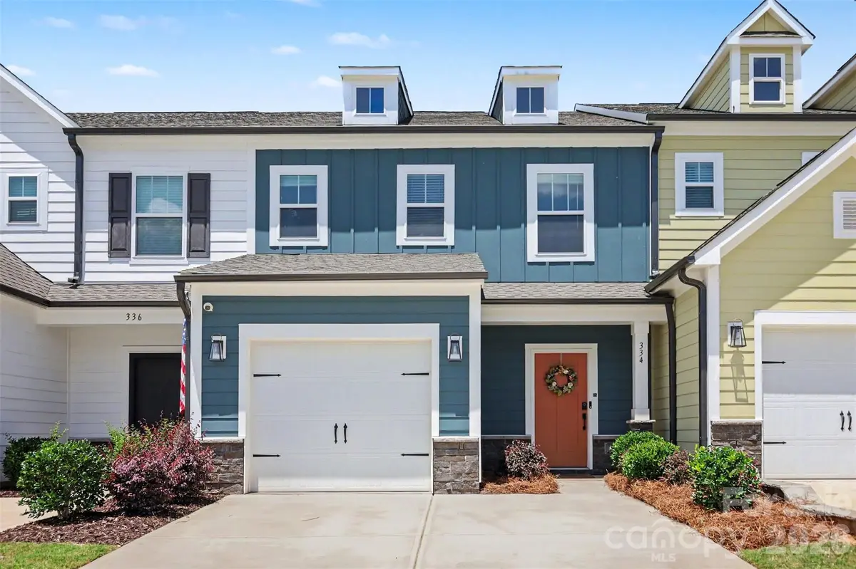 334 Drawbar DR, Clover, SC 29710
