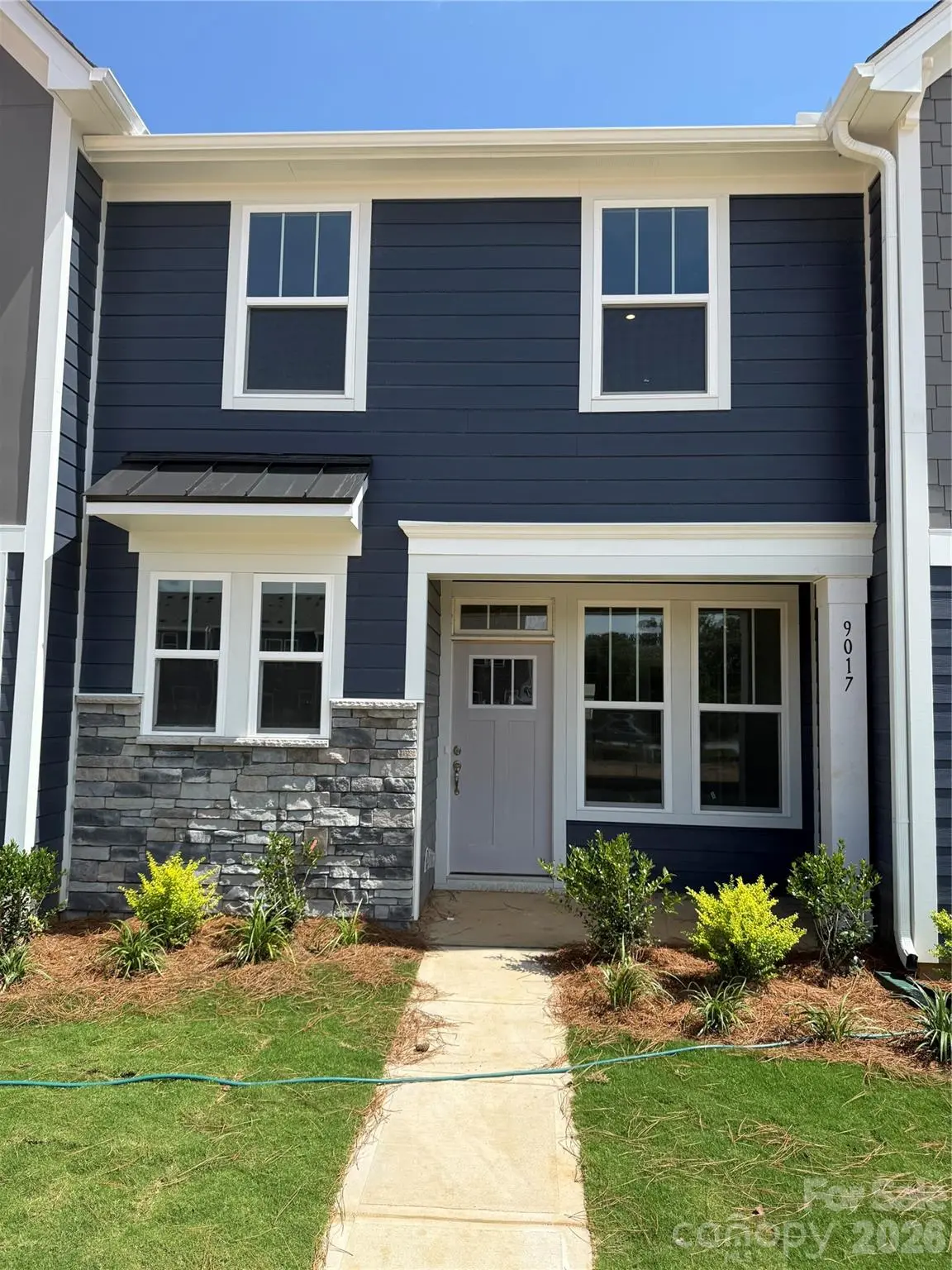 9017 Gulledge CT, Charlotte, NC 28262
