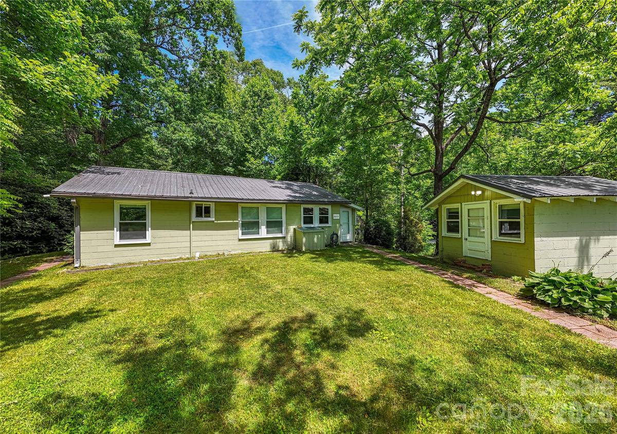 2603 Kim Miller RD, Lake Toxaway, NC 28747