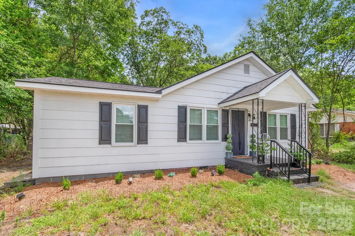 229 Acl AVE, Cheraw, SC 29520