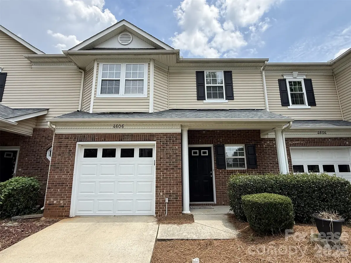 4606 Kingsland CT, Charlotte, NC 28269