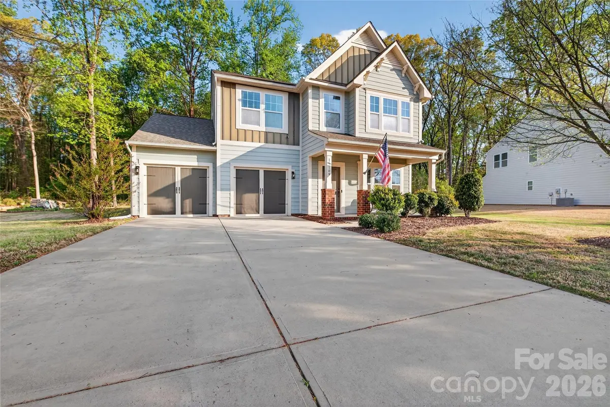 15109 Ockeechobee CT, Mint Hill, NC 28227