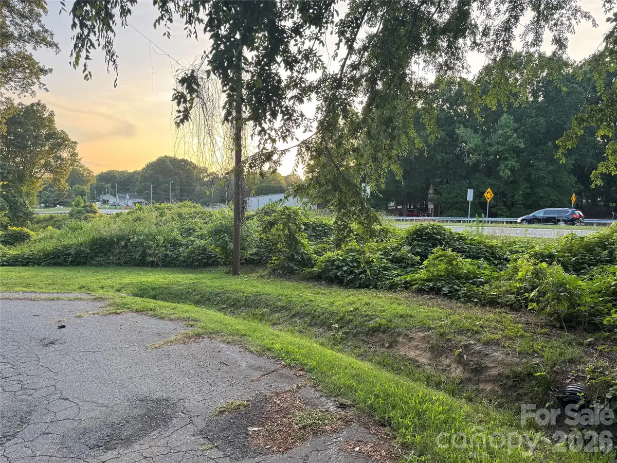 400 Boone AVE #30, Kannapolis, NC 28081