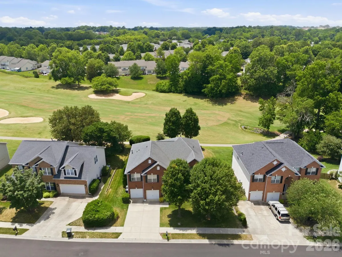 1854 Briarcrest DR NW, Charlotte, NC 28269