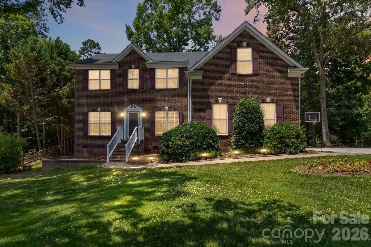 10606 Augustine Hill LN, Charlotte, NC 28227