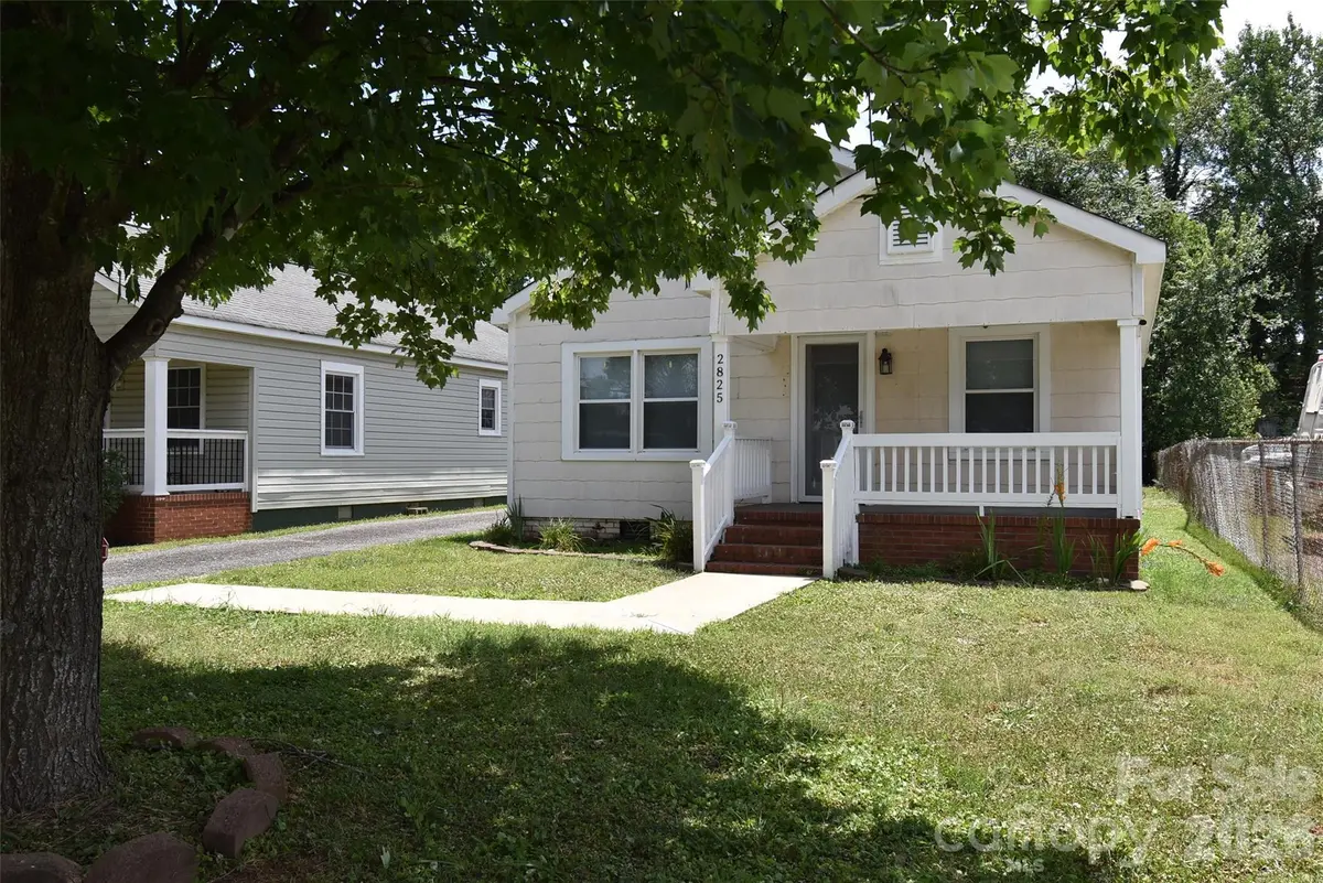 2825 Long AVE E, Ranlo, NC 28054