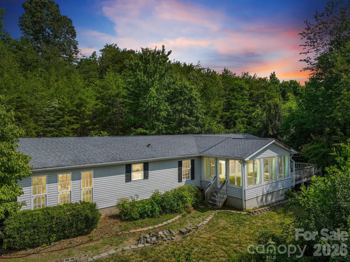 133 Spivey Mountain RD, Asheville, NC 28806