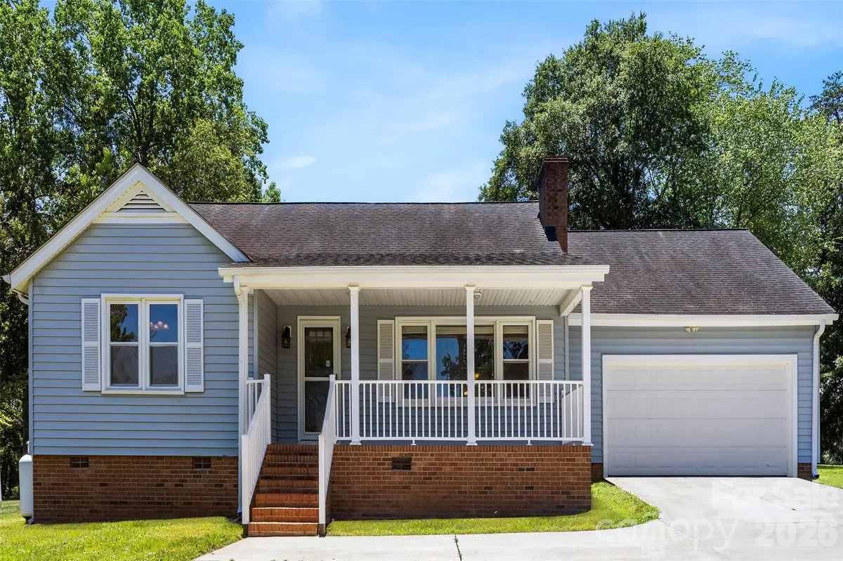 3447 Lake Shore RD S, Denver, NC 28037