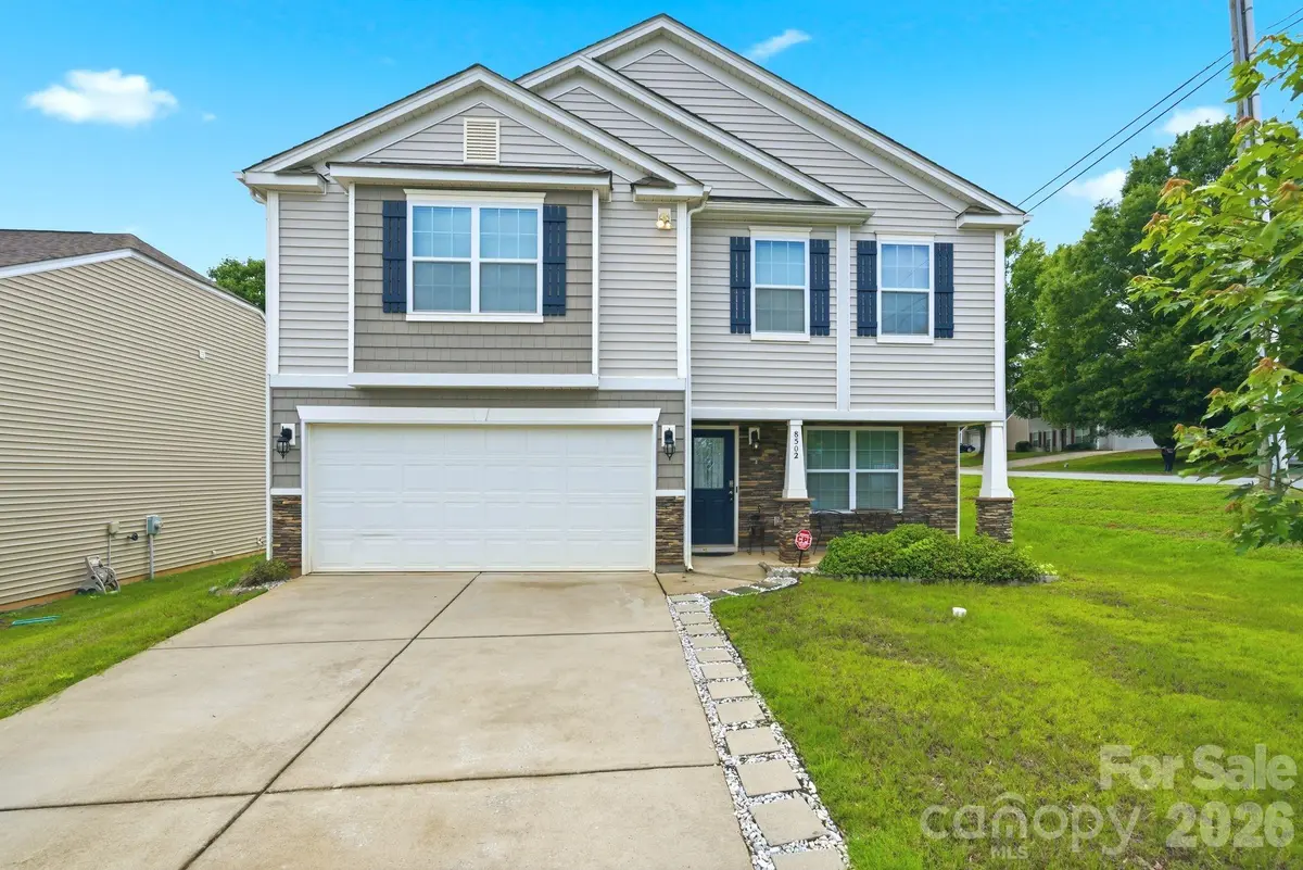 8502 Mansell CT, Charlotte, NC 28215