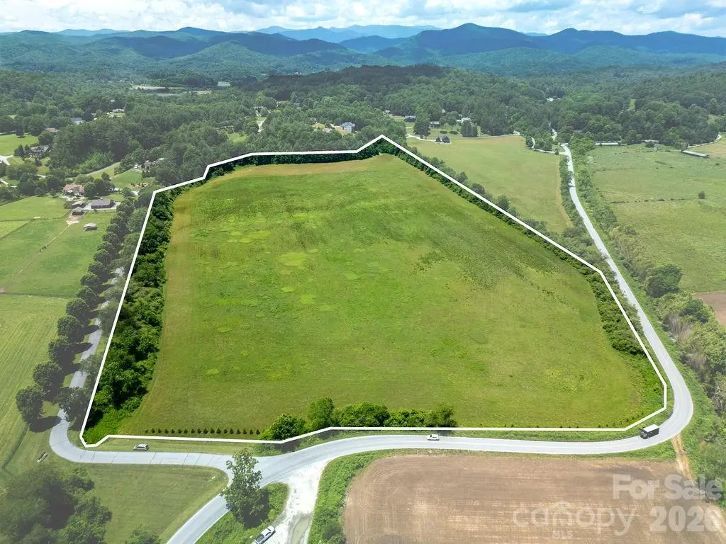 Mini Farm 2 & 3 TBD Coventry DR, Brevard, NC 28712