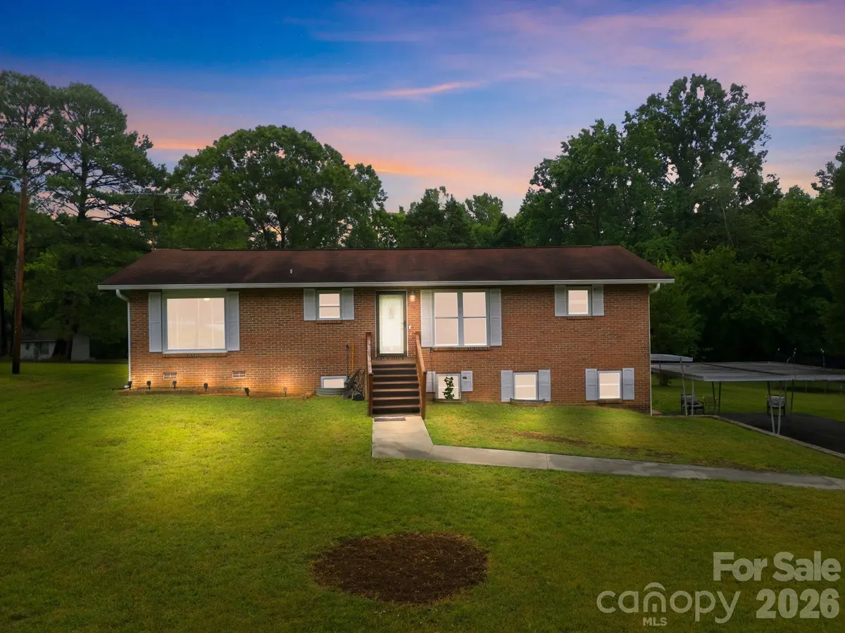 401 Grant ST, Spencer, NC 28027