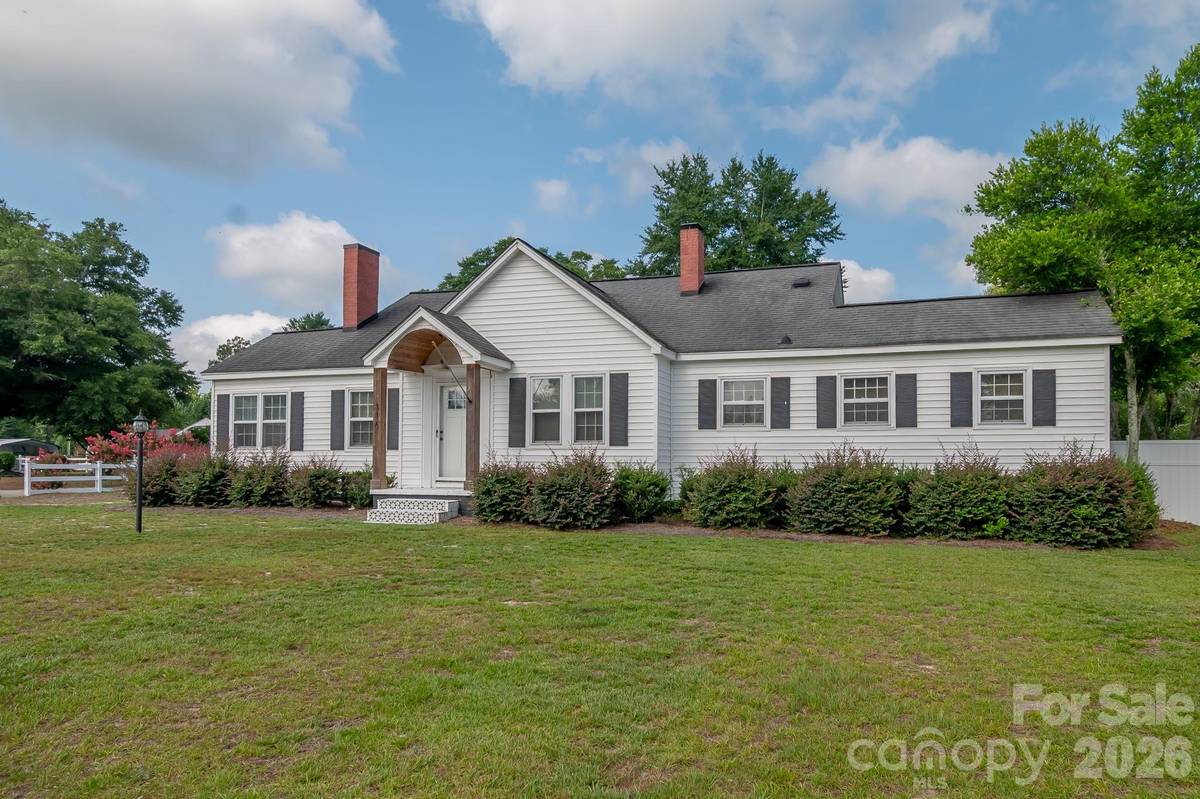 316 S Matson ST, Kershaw, SC 29067