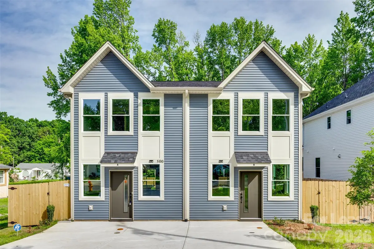 500 Dawn CIR #A, Charlotte, NC 28213