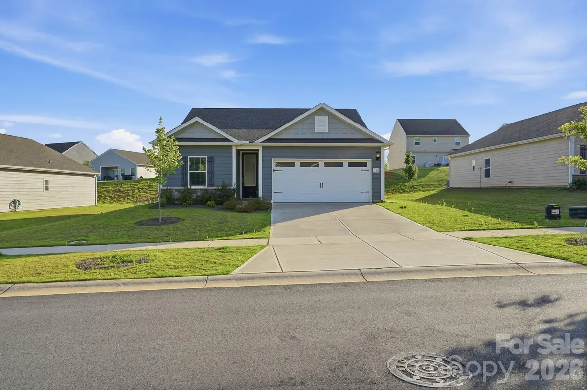 116 S Sina ST, Troutman, NC 28166