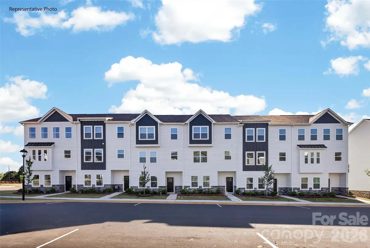 146 Towhee Branch PL #TWNH B, Mooresville, NC 28117