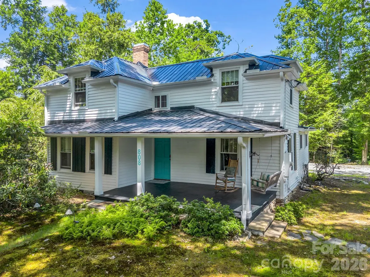 808 Montreat RD, Black Mountain, NC 28711