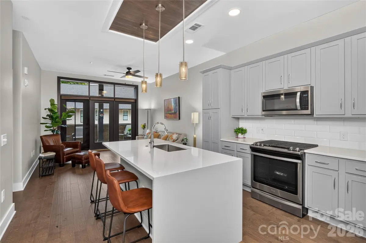 2401 Euclid AVE #206, Charlotte, NC 28203