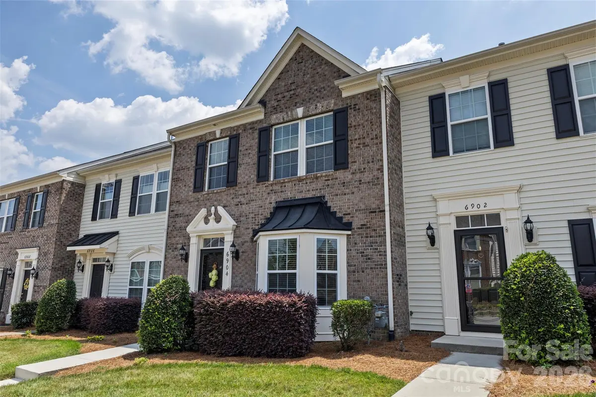 6904 Creft CIR, Indian Trail, NC 28079