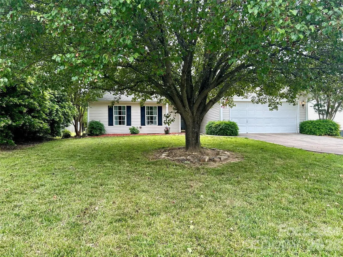 3005 Brekonridge Centre DR, Monroe, NC 28110