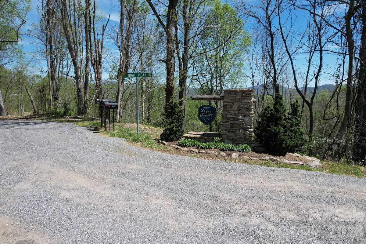 0 High Peak DR #5, Burnsville, NC 28714