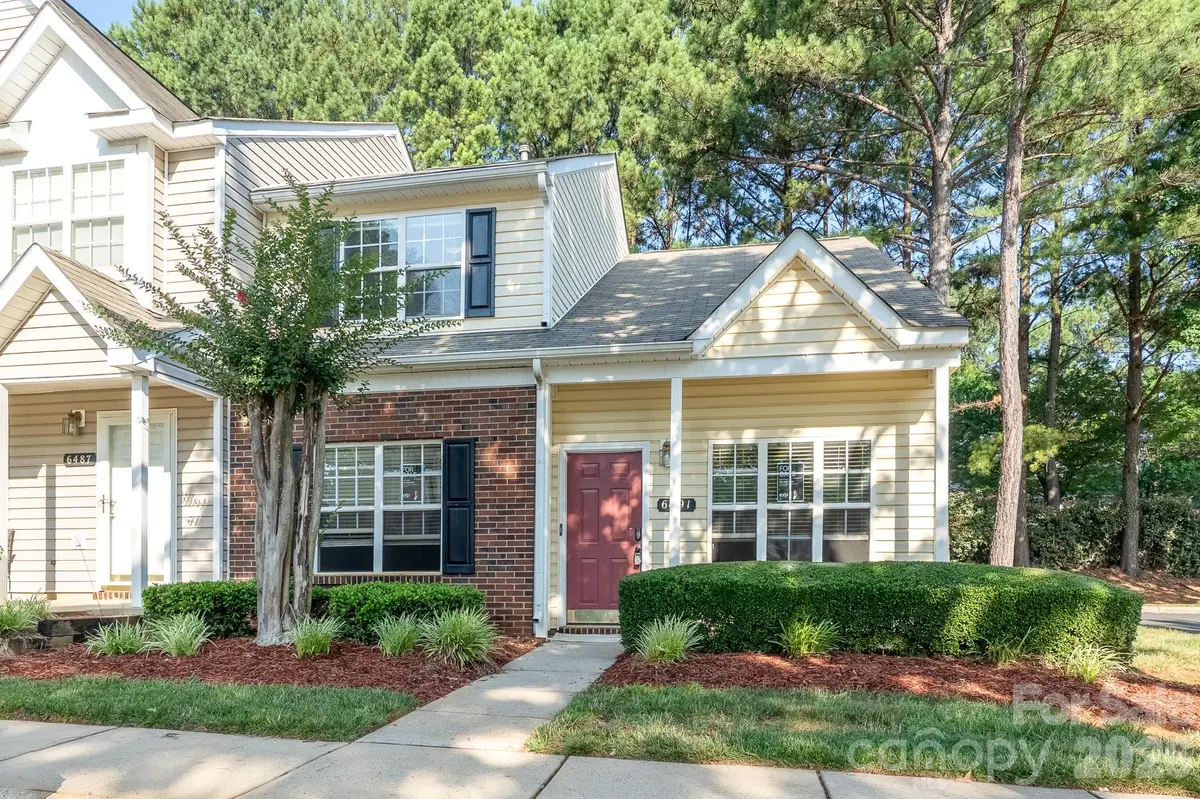 6491 Saint Bernard WAY, Charlotte, NC 28269