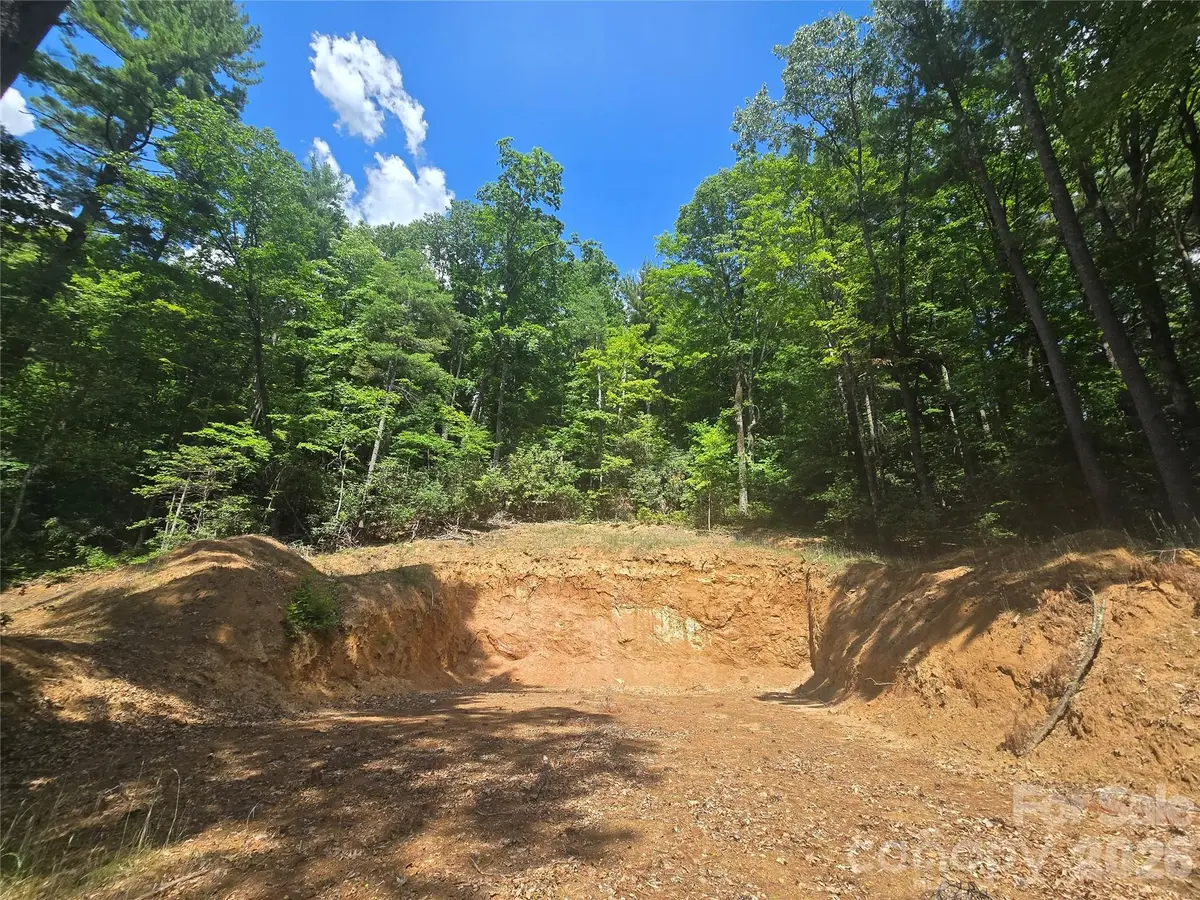 706 Highlands View RD, Highlands, NC 28741