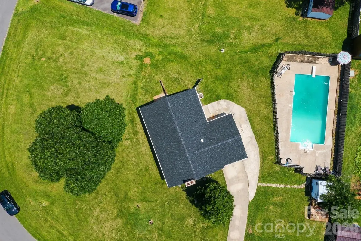 3237 Annex ST, Conover, NC 28613