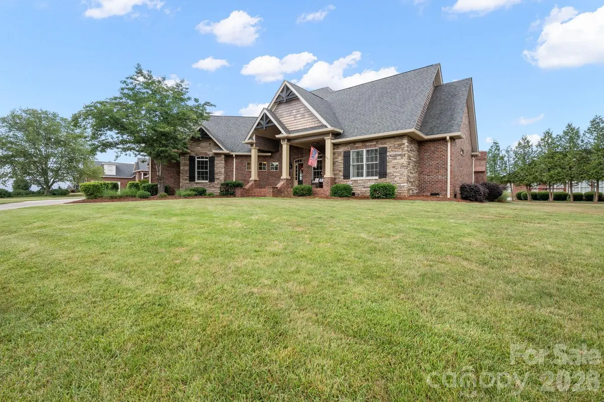 708 Cedar Hill DR, Shelby, NC 28152