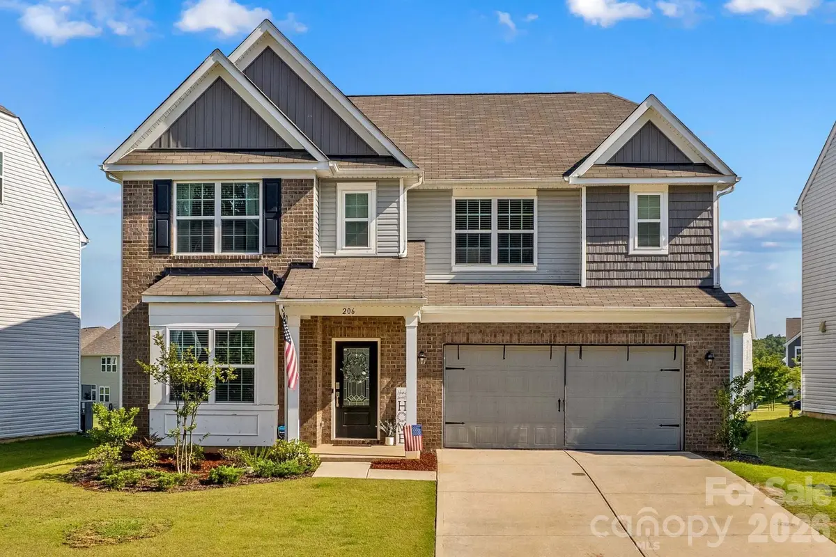 206 Abersham DR, Mooresville, NC 28115