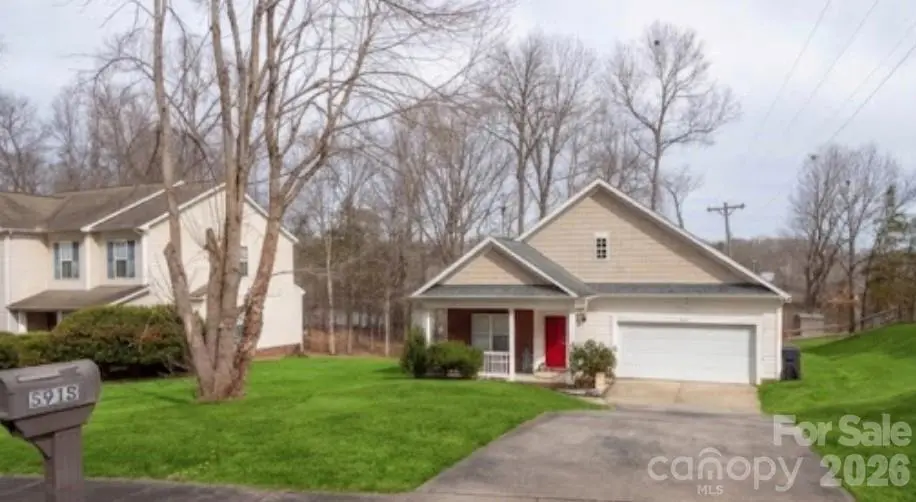 5912 Almond RD, Charlotte, NC 28227