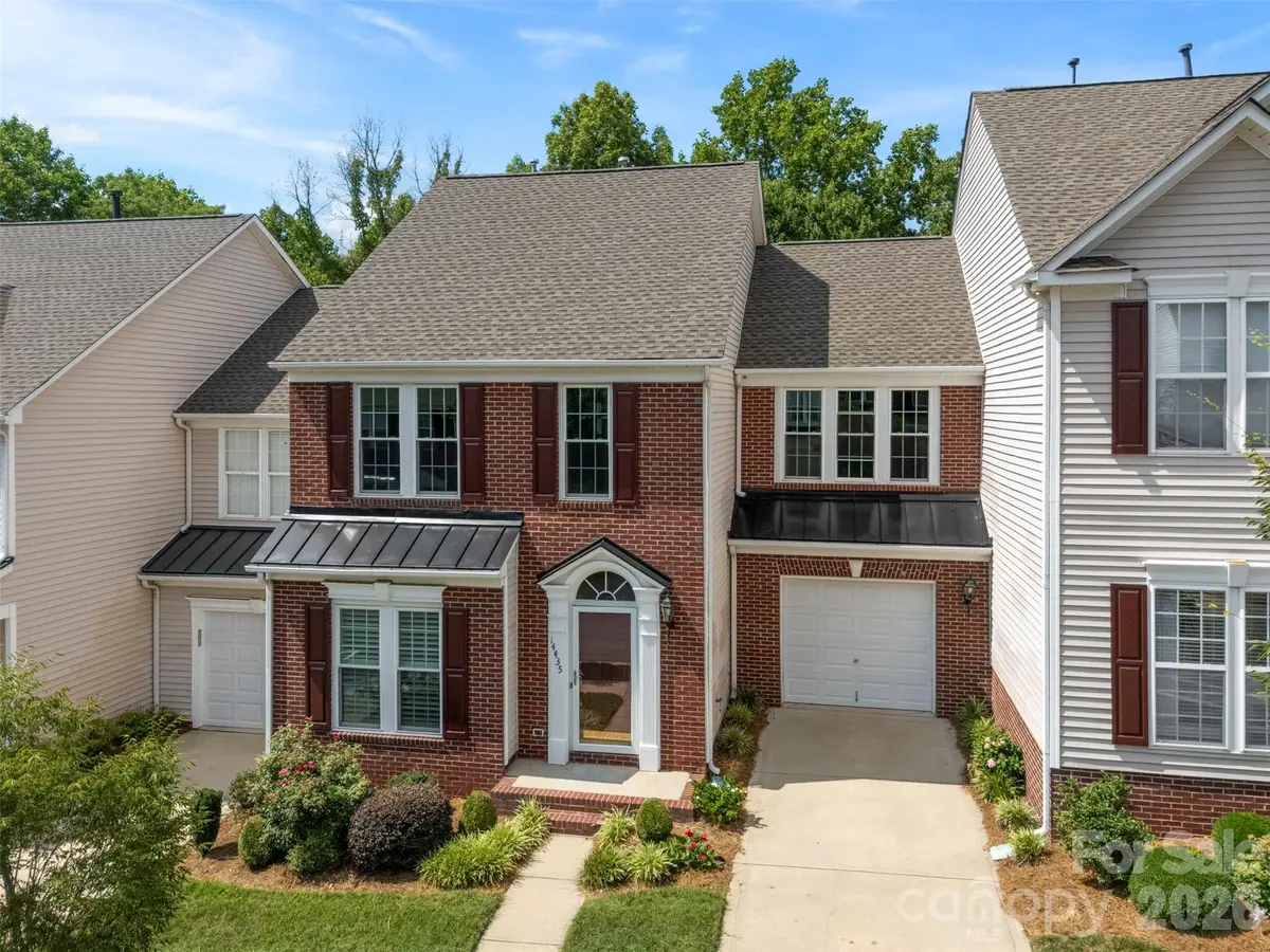 14435 Greenpoint LN, Huntersville, NC 28078
