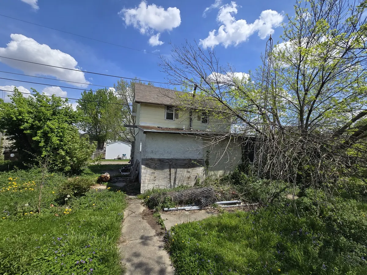 1518 Broadway ST, Lincoln, IL 62656