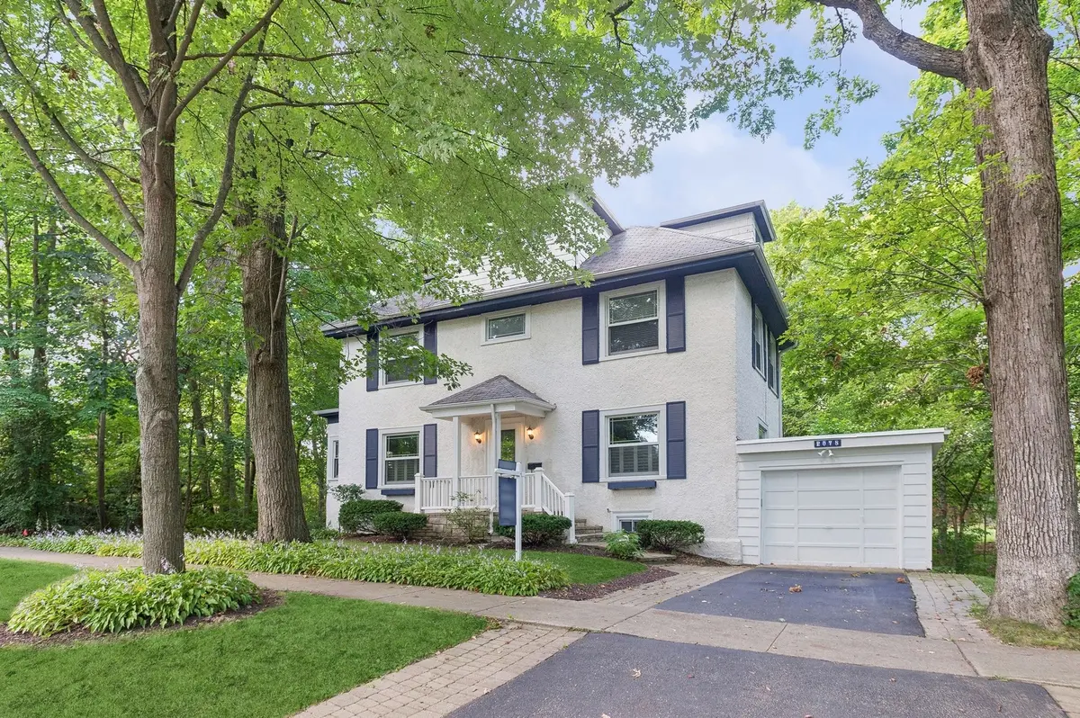 2078 Linden AVE, Highland Park, IL 60035