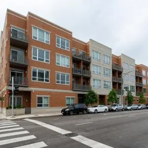1609 W Warren BLVD #404, Chicago, IL 60612