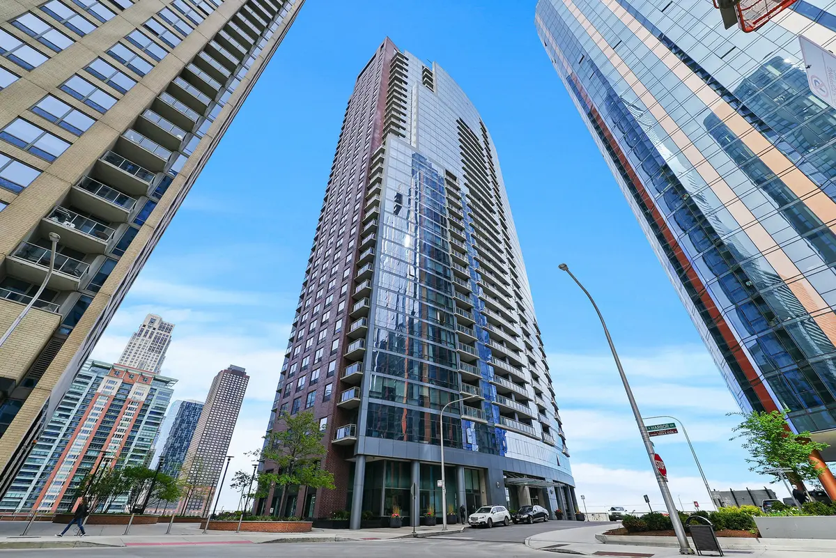 450 E Waterside DR #1106, Chicago, IL 60601