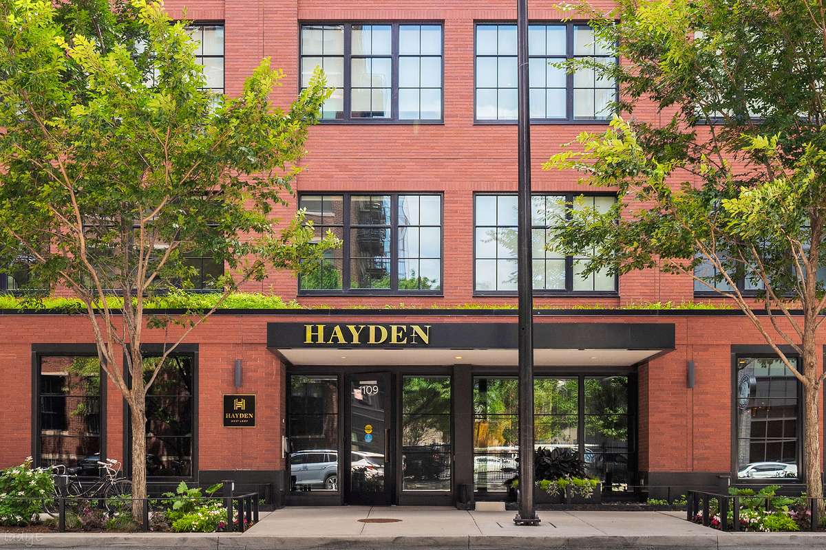 1109 W Washington BLVD #PH8D, Chicago, IL 60607