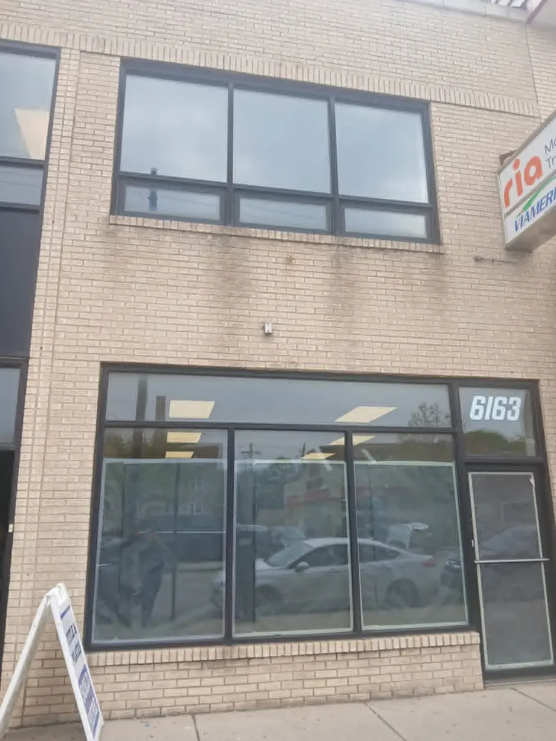6163 N Broadway ST, Chicago, IL 60660