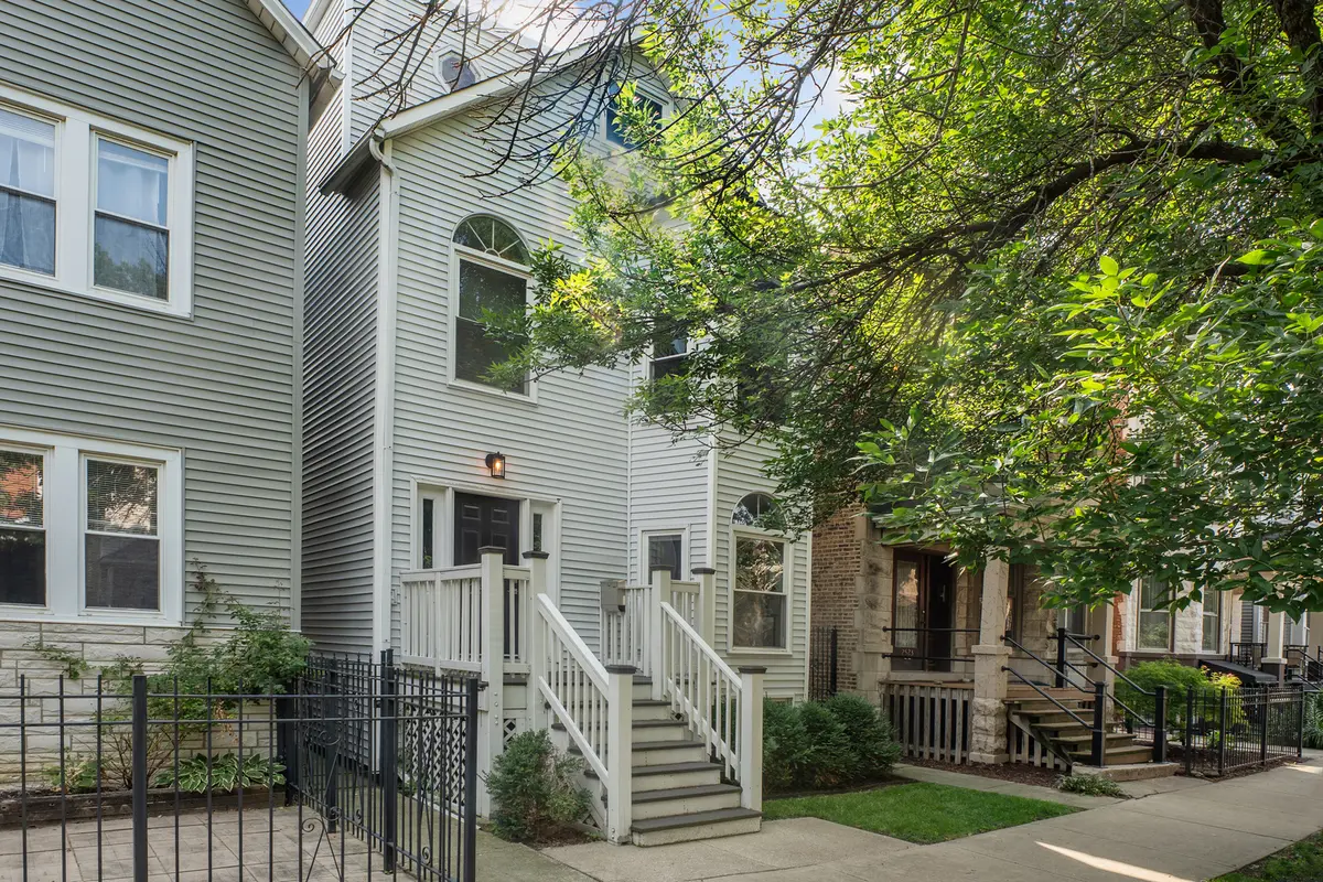 2527 N WASHTENAW AVE, Chicago, IL 60647