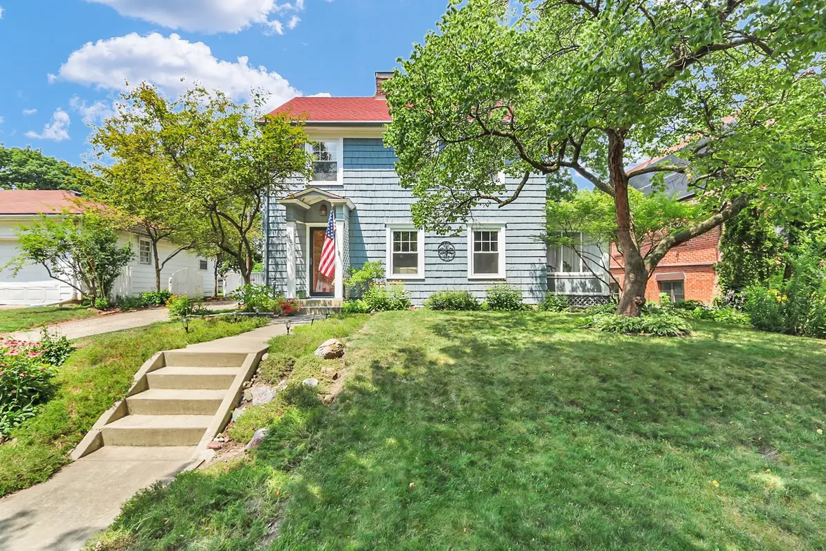 1104 W Green ST, Champaign, IL 61821