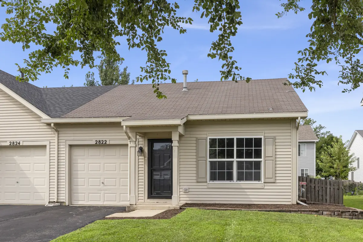 2822 OAKMONT DR, Montgomery, IL 60538
