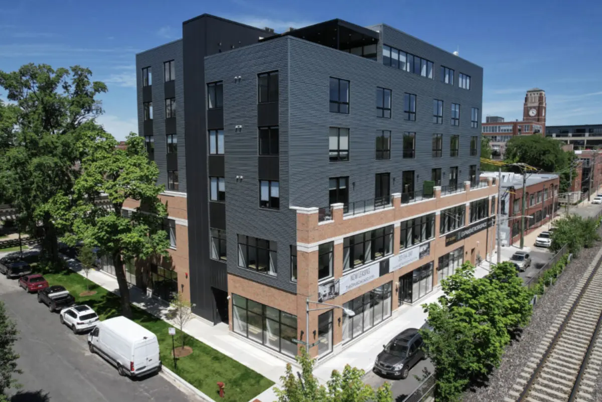 1802 W Berenice AVE #605, Chicago, IL 60613